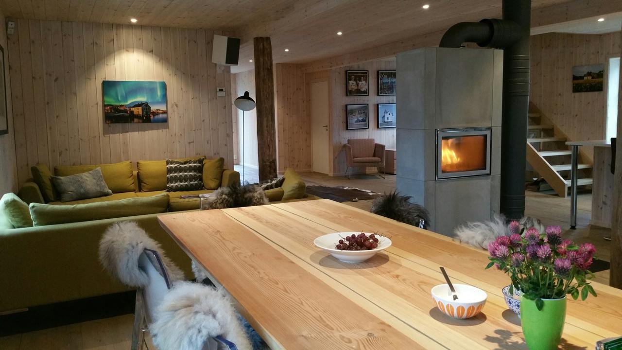 Lysvoldbrygga Bed and Breakfast Henningsvær Eksteriør billede